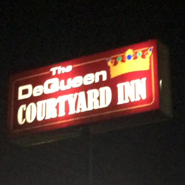 드 퀸에 위치한 호텔 DeQueen Courtyard Inn