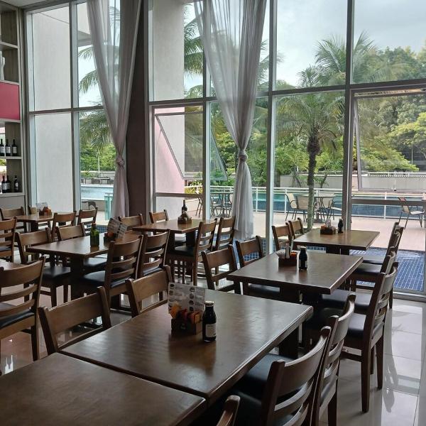 Flat completo, cozinha, vaga de estacionamento,ar, internet - Foto 4