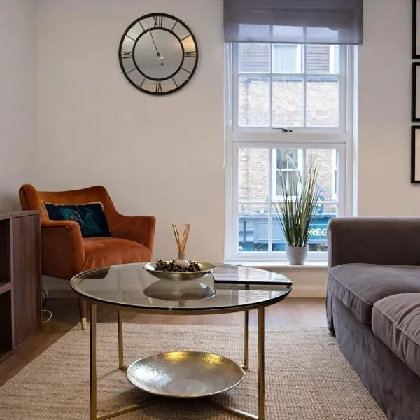 Viesnīca Central Windsor, FREE Parking 300m to Castle, Pet Friendly Vindzorā
