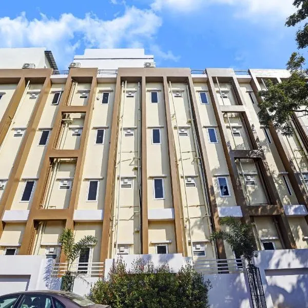 Capital O De Alphabet Kakinada، فندق في كاكينادا