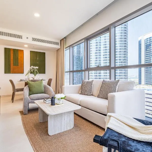 2BR - Stylish Apt - Modern - Pool & Gym - Reem Island, hotel v mestu Abu Dhabi