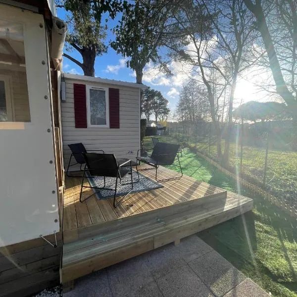 Mobilhome Camping Les Charmettes - Fun pass non inclus, hotel i Les Mathes