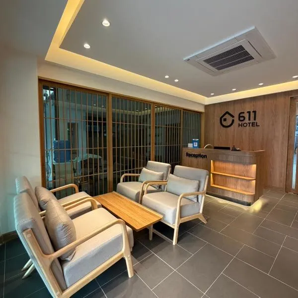 611 Hotel, khách sạn ở Phetchaburi