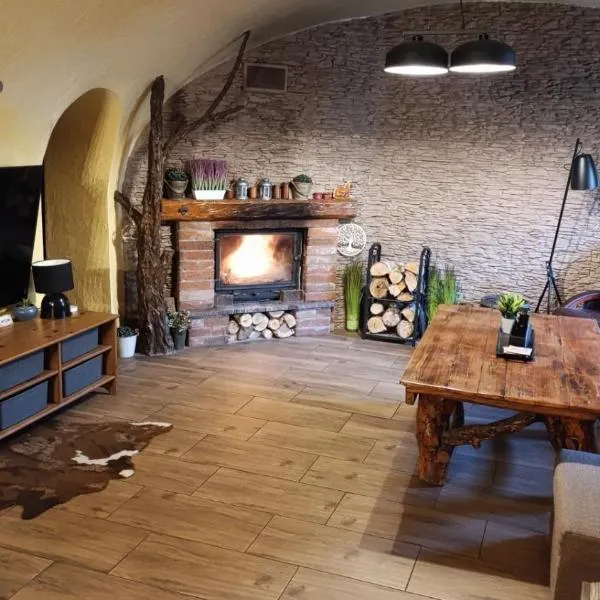 Apartament Studio11 "Cztery Pory Roku", hotel a Złotoryja