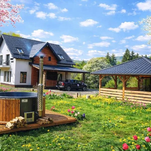 Poiana Cerbilor, Hotel in Slatina