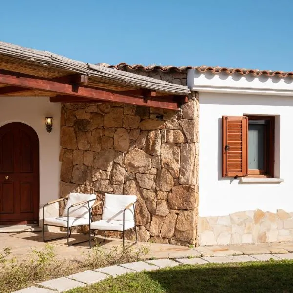 Villette Smeralde: Porto San Paolo'da bir otel