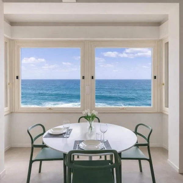 Effe's apartment- ARYA seaview -parcheggio gratuito: Alassio'da bir otel