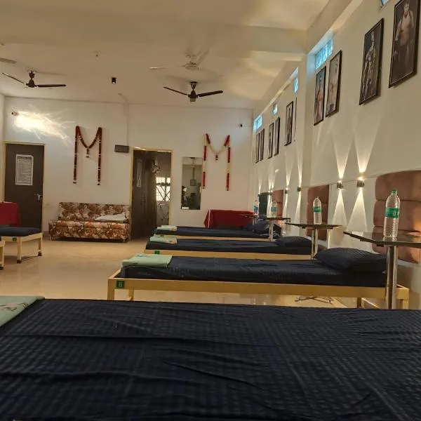 Bhopal में, होटल Green bell male dormitory