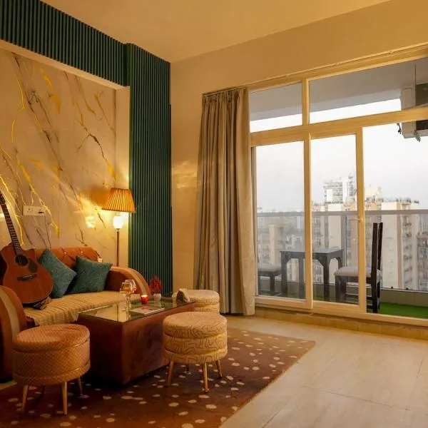 Spectrum Mall 1BHK Balcony Suite, hotel en Noida