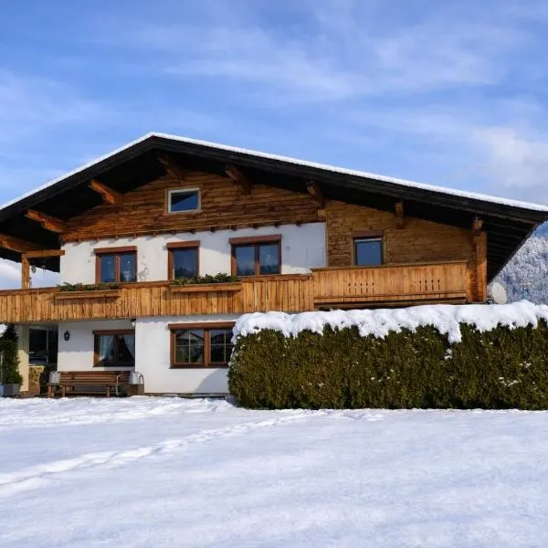 Apartment Lopez, hotel i St. Johann in Tirol