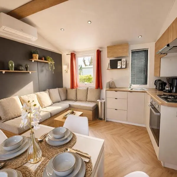 Eden Cottages - Premium Cottage avec Piscine, готель в Антібі