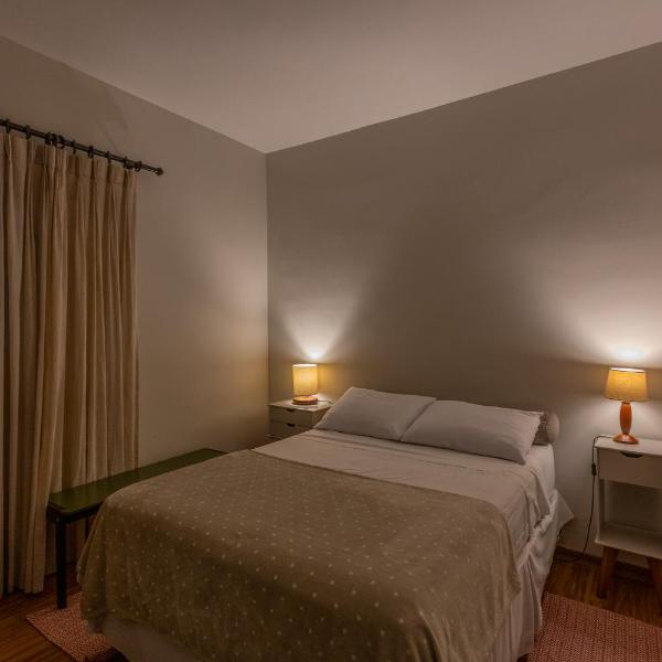 Apartamento família - 2 quartos, 3 camas, até 4 hóspedes - 2 vagas de garagem