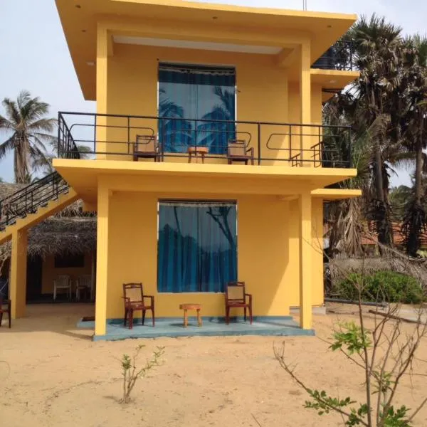 Dolphin Village, hotel in Kappaladi