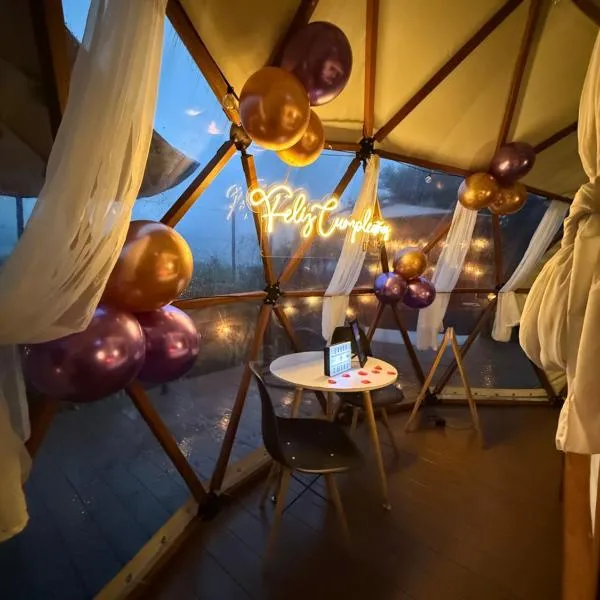 Oasis Glamping Tena Cun Vía La Mesa Anapoima, hotel u gradu Tena