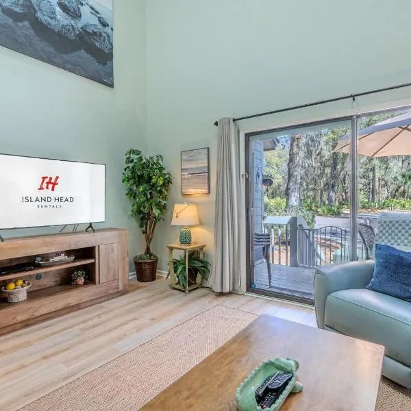 Coastal Paradise 2BR Villa Near Coligny & Beach, khách sạn ở Hilton Head Island