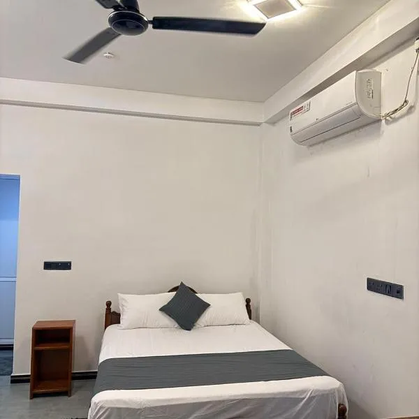 Diving Nest, hotel v mestu Trincomalee