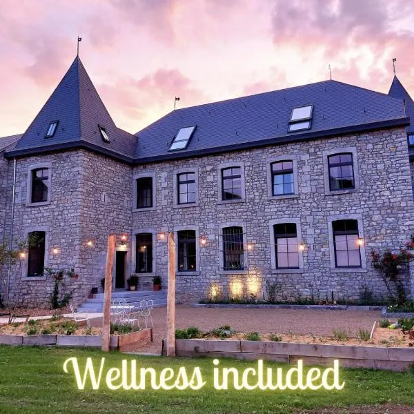 Durbuy में, होटल Les Suites de Petit Bomal