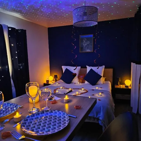 Jacuzzi privatif dans maison de village au calme, Hotel in Flaviac