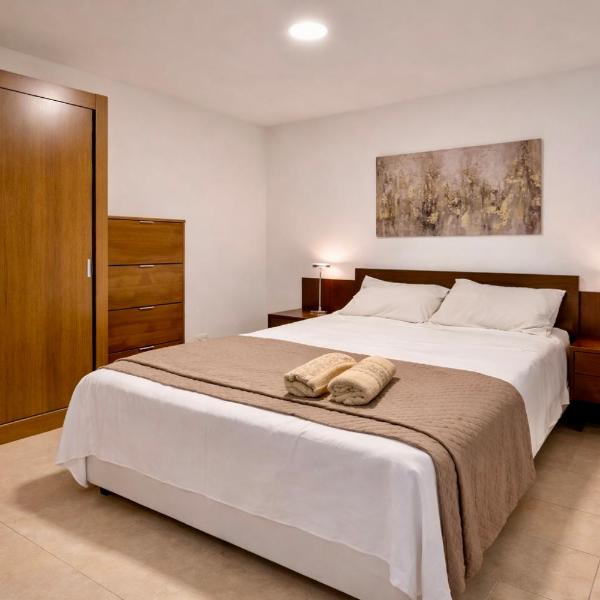 Apartamento amplo a 150m da praia pedra do pontal-ideal para familias e grupos