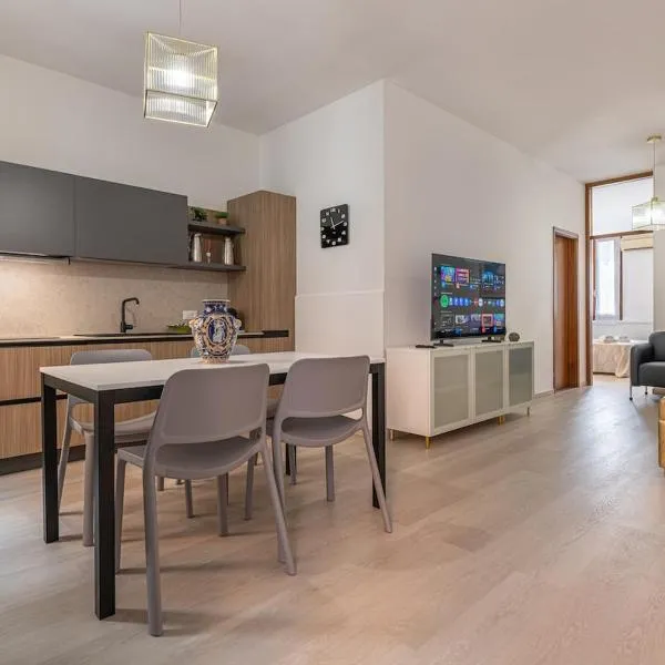 Domus Aurum - Raffinato e Confortevole Appartamento in Centro Storico fuori dalla ZTL, hotel i Vicenza