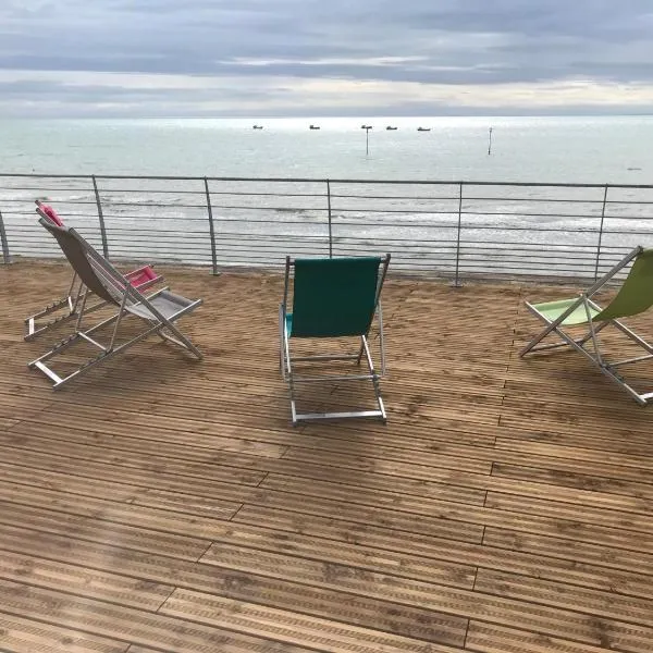 L'hermitage, Villa Front De Mer、Pirouのホテル