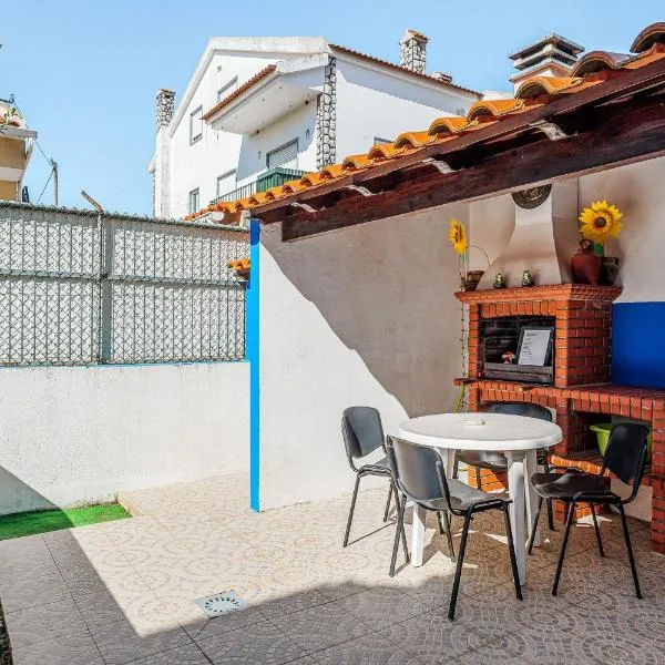 Alojamento Local Família Coelho, hótel í Quinta do Conde