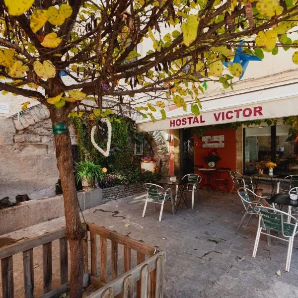 Oliana에 위치한 호텔 Hostal Victor