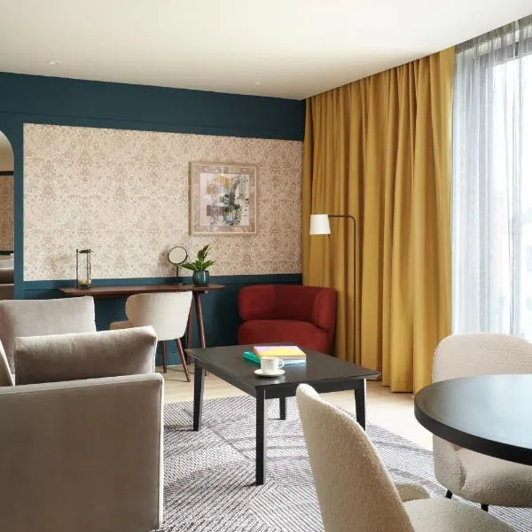 Hotel Indigo Gloucester - The Forum by IHG, hotel di Gloucester