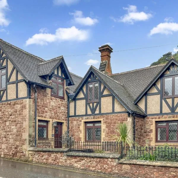 One Grooms Cottage Dunster, hotel di Dunster