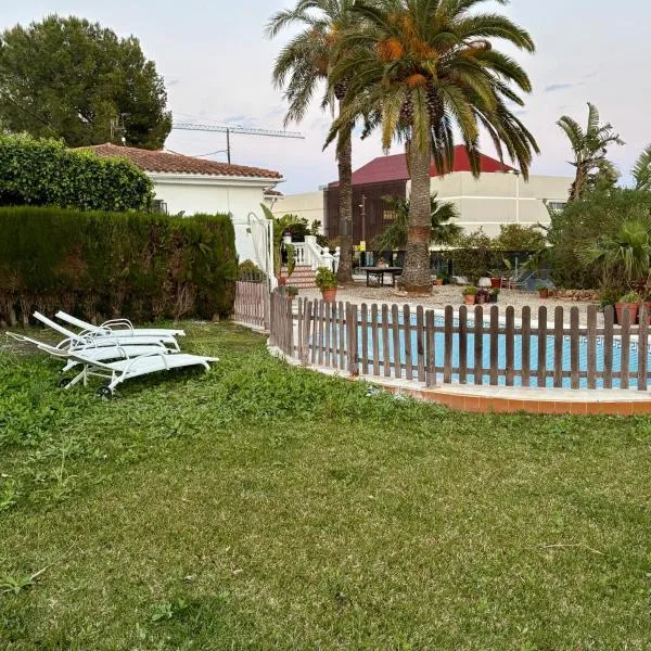 Chalet Eucaliptus, hotel u gradu Alkosebre