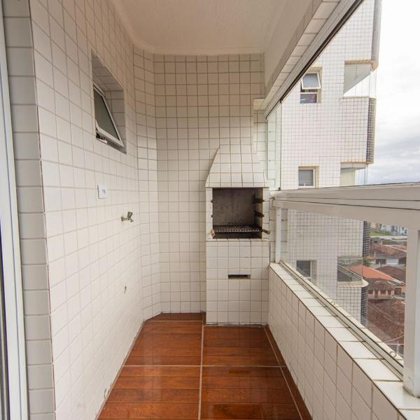 Apartamento Beira Mar com Varanda e Churrasqueira - Foto 5