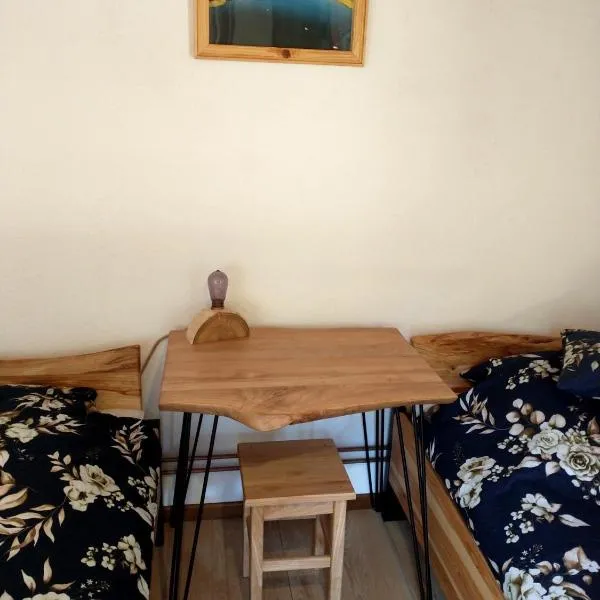 Wigierska Chatka، فندق في Gawrych Ruda