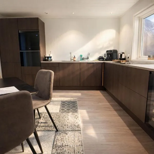 KB Reinholmen house: Ballstad şehrinde bir otel