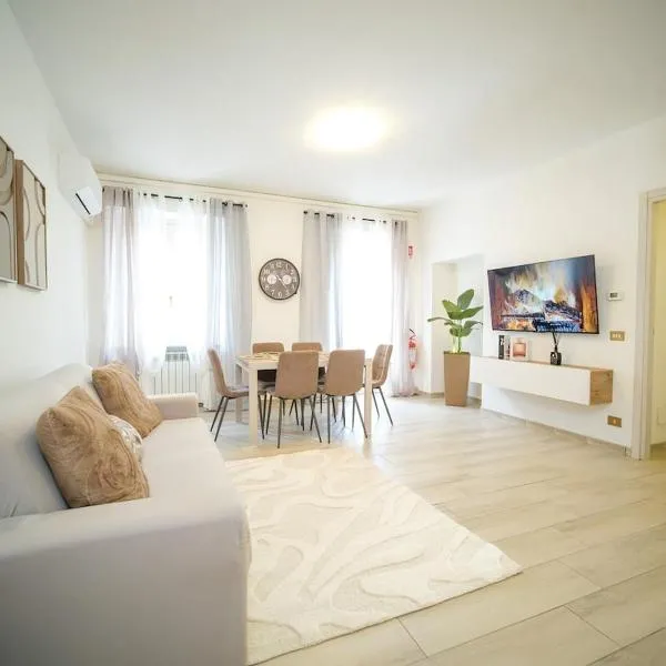 Casa Loren, hotel i Novara