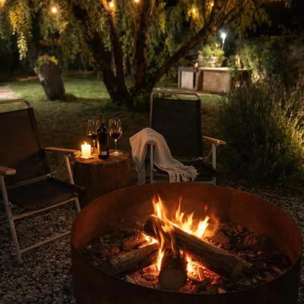 Praia quinta, Piscina Climatizada y Fogon, Hotel in Ramallo