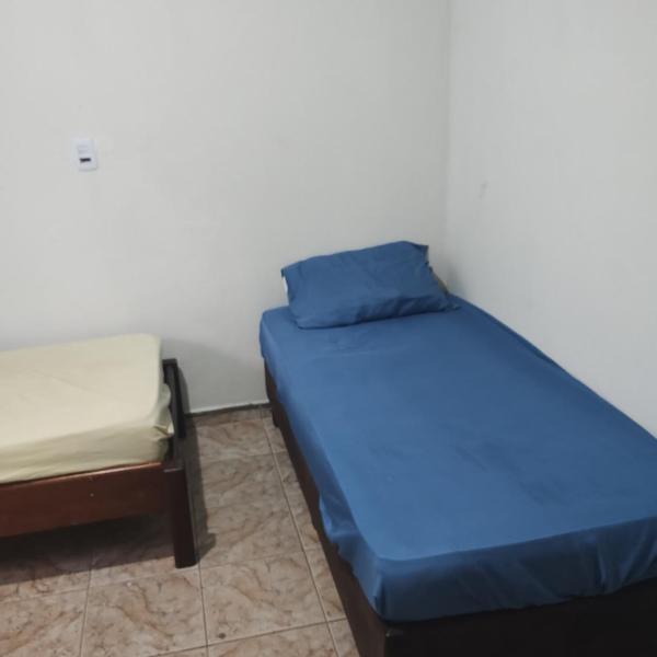 quarto solteiro 2 camas - Foto 3