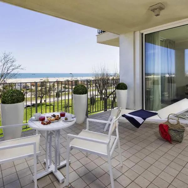 Mercure Rimini Lungomare, hôtel à Rimini