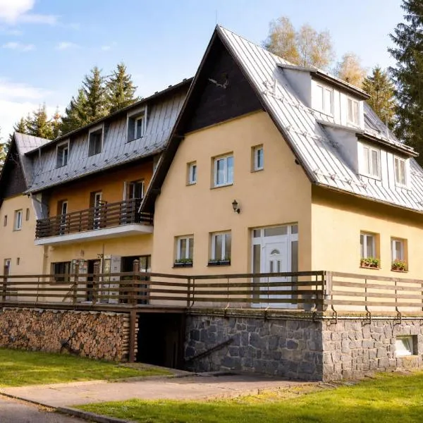 Hotel Gaudeamus, hotel a Sněžné