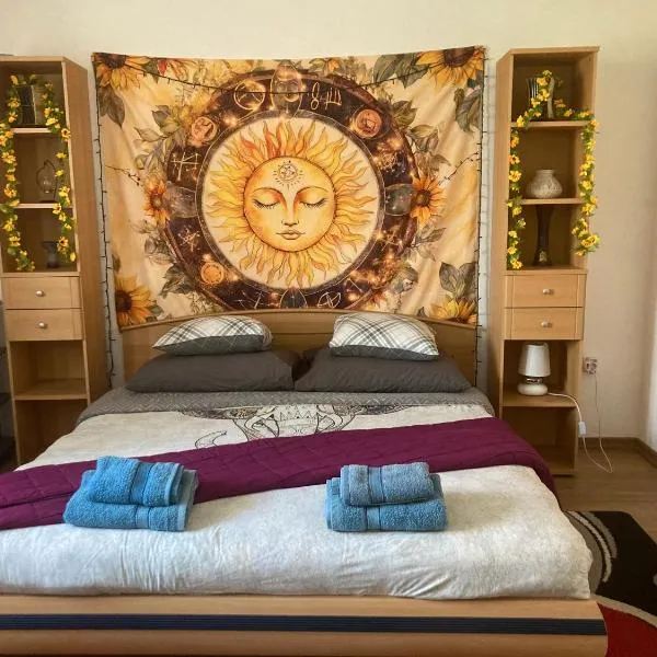 Napraforgó Vendégház, hotel u gradu 'Veresegyház'