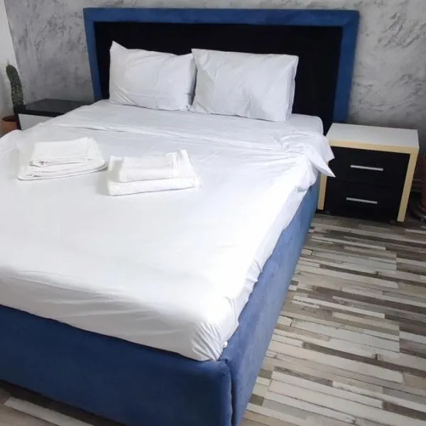 Modern Family Apartment Free Parking&AC, hotell sihtkohas Ploiești
