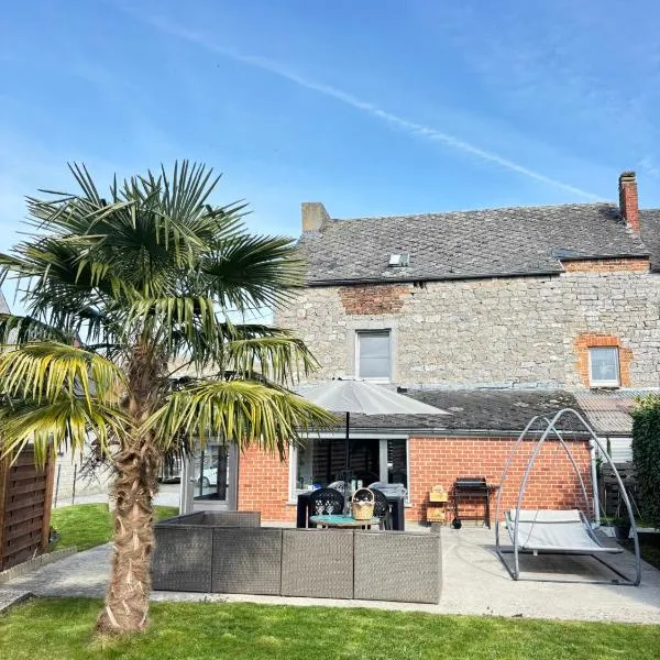 Maison villageoise, hôtel à Anhée