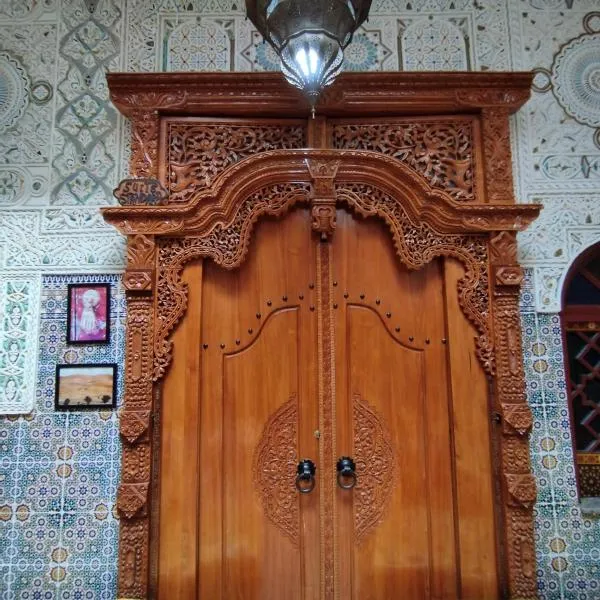 Meknès में, होटल Ryad Bab Berdaine