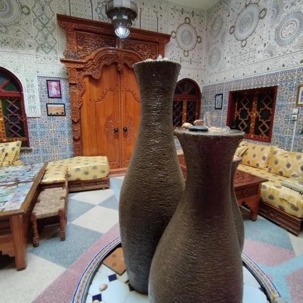 Meknès में, होटल Ryad Bab Berdaine