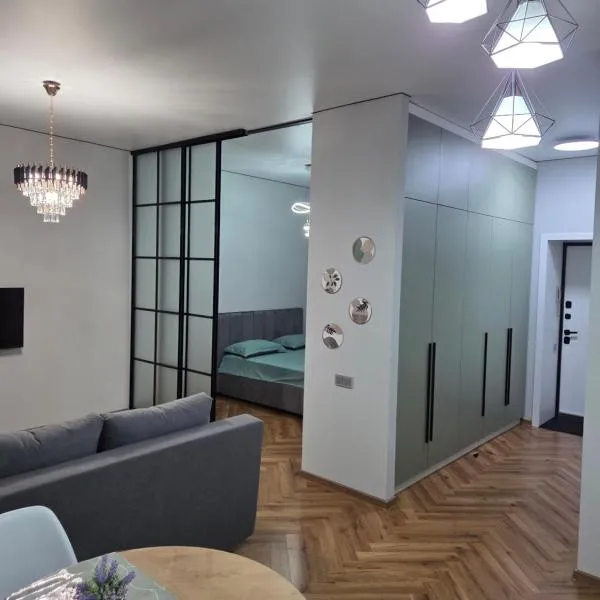 Квартира в ЖК Ирина, hotel i Pavlodar