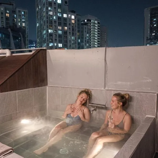 Hotel Soda STAY, hotel di Seoul