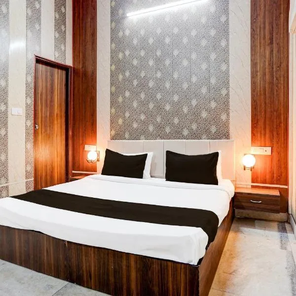 Collection O The Grand Palace Hotel & Banquet, hotel a Faridabad