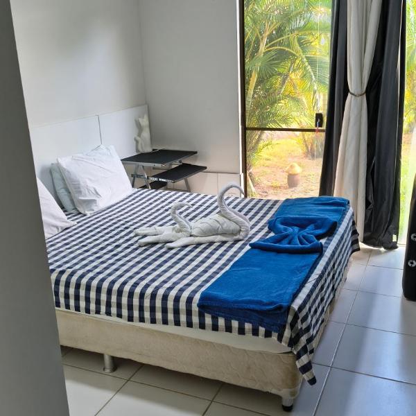Apartamento térreo a 300 metros da praia de Itacimirim com piscina e jardim - Foto 2