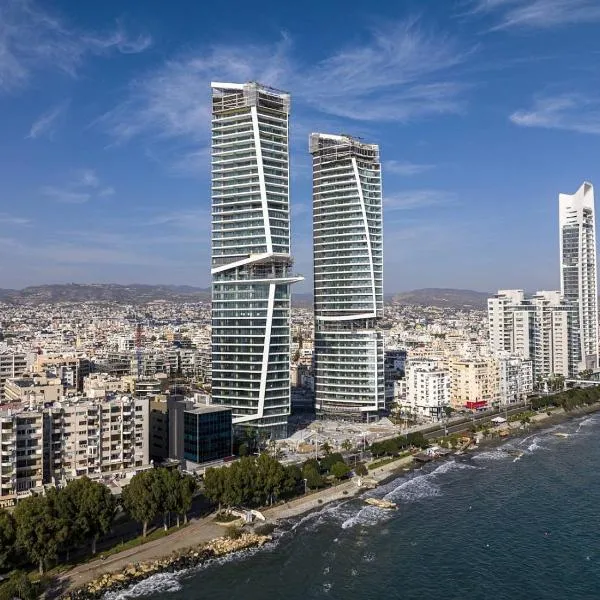 Viesnīca Trilogy Limassol East Tower Seafront Apartment Limasolā
