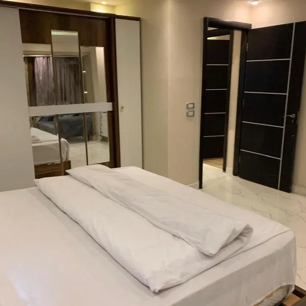 18B Shehb Apartment Hotel, hotel a Giza