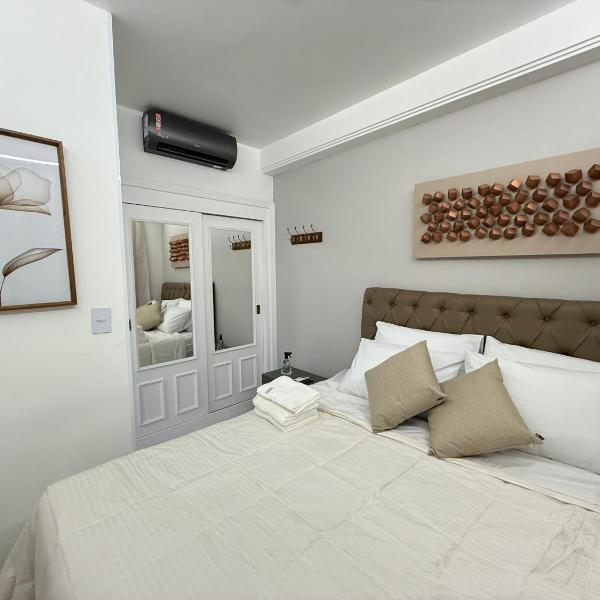 Flat Moema Suíte com cama King Size, Sala de TV, cozinha completa e vaga de garagem grátis - Foto 2